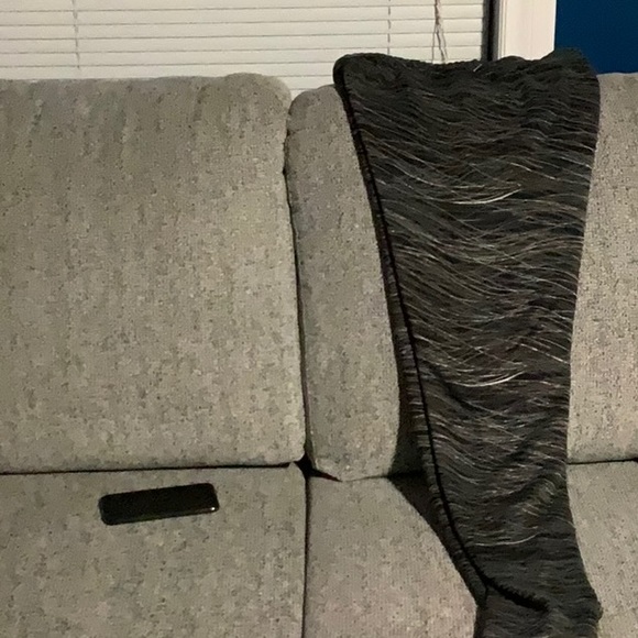 JUST COZY LEGGINGS, SIZE XL Skull and Pattern pairs 20 for both,Amazing!!! - Picture 3 of 3